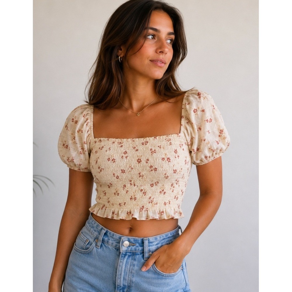 American Eagle Floral Smocked Crop Top XL Cream Burgundy Puff Sleeve Ruffle Hem
